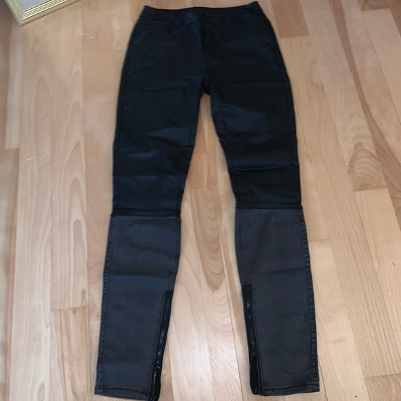 BLACK PLEATHER JEANS - Picture 2 of 7